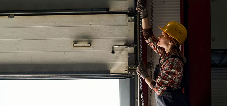 Addressing Common Garage Door Stoppage Issues in Redmond, WA